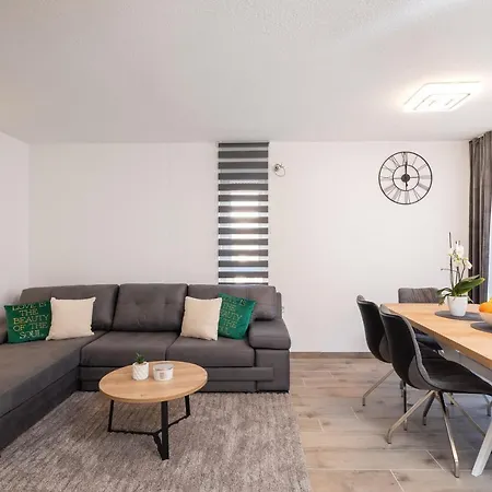 River Park Apartment