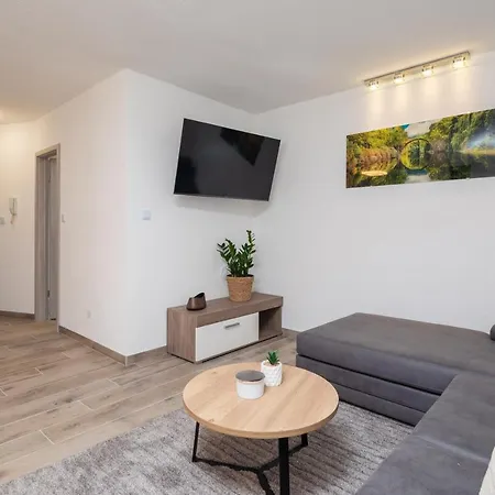 River Park Apartment Omis